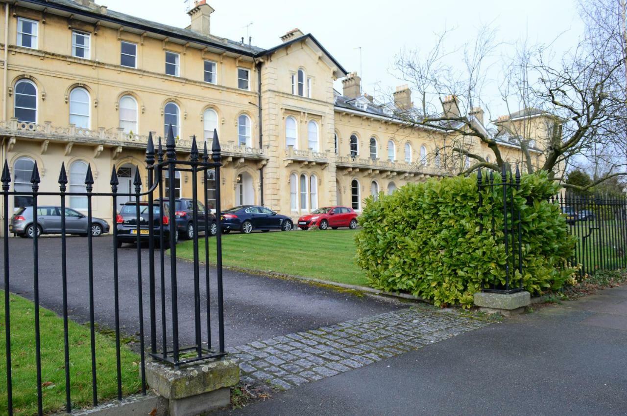Flat 3, 6 Lypiatt Terrace Cheltenham Gloucestershire Gl50 2Sx Luaran gambar