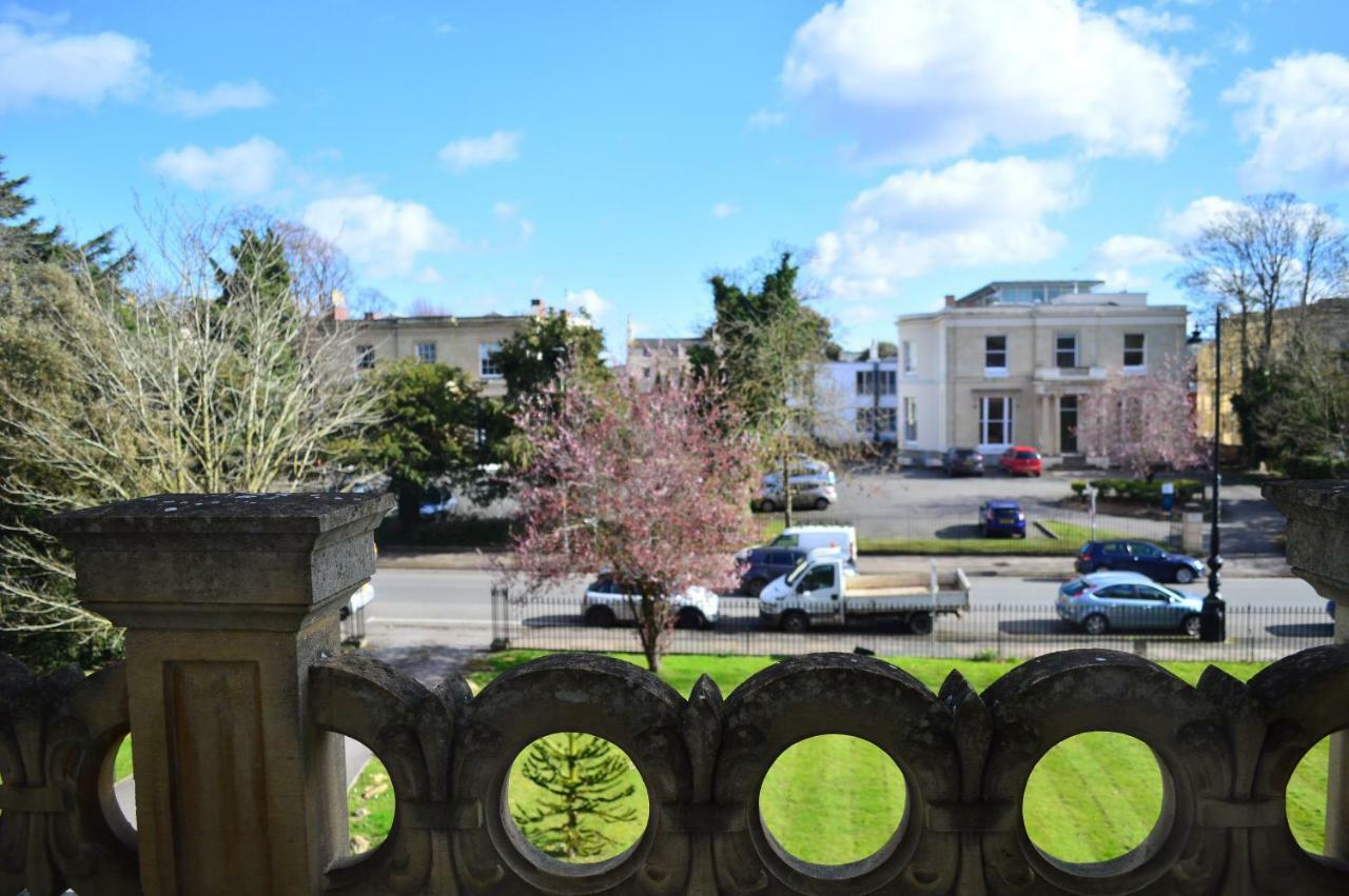 Flat 3, 6 Lypiatt Terrace Cheltenham Gloucestershire Gl50 2Sx Luaran gambar